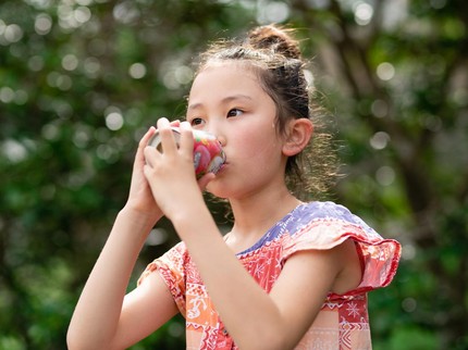 Bolehkah Anak Mengonsumsi Minuman Soda Prebiotik? Ini Penjelasan Pakar