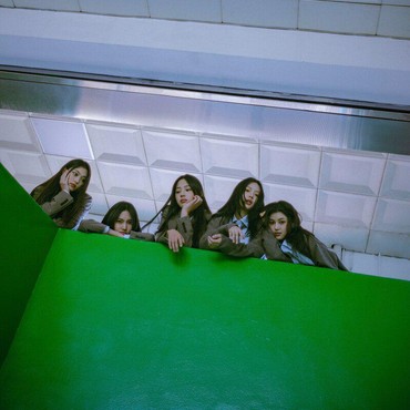 Lirik Lagu Bubble Gum - NewJeans