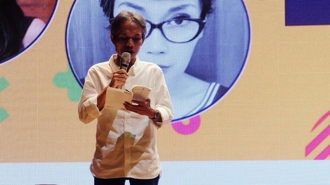 Penyair Joko Pinurbo meninggal dunia di Yogyakarta dan menelurkan sejumlah karya sastra.