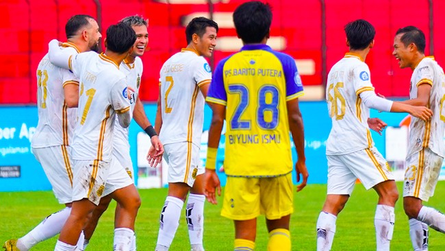 Bhayangkara FC Perkasa, Barito Putera Tak Berdaya