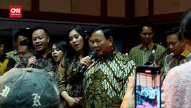 VIDEO: Prabowo Nyanyi di HUT Istri Eks KASAD Wismoyo Arismunandar