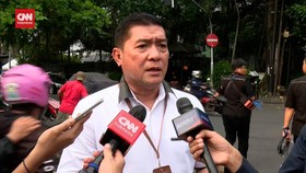 VIDEO: Silvester TKN:PDIP Tarik Menteri-Menterinya Dari Kabinet Jokowi