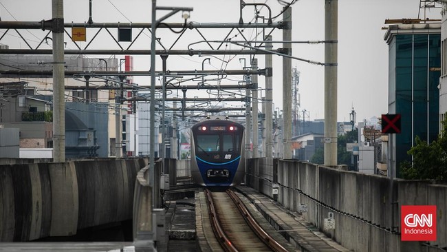 Tarif MRT, LRT, TJ Hanya Rp1 pada 22 Juni Pemerintah Provinsi DKI Jakarta menerapkan tarif khusus sebesar Rp1 untuk TransJakarta, MRT Jakarta, dan LRT Jakarta pada 22 Juni mendatang demi HUT ke-498.