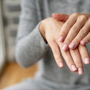 Bisa Tunjukkan Gejala Penyakit Berbahaya, Ini 5 Arti Warna Kuku yang Berbeda-beda