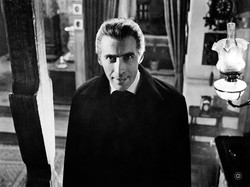 Apa pun Filmnya, Christopher Lee Pasti Mati!