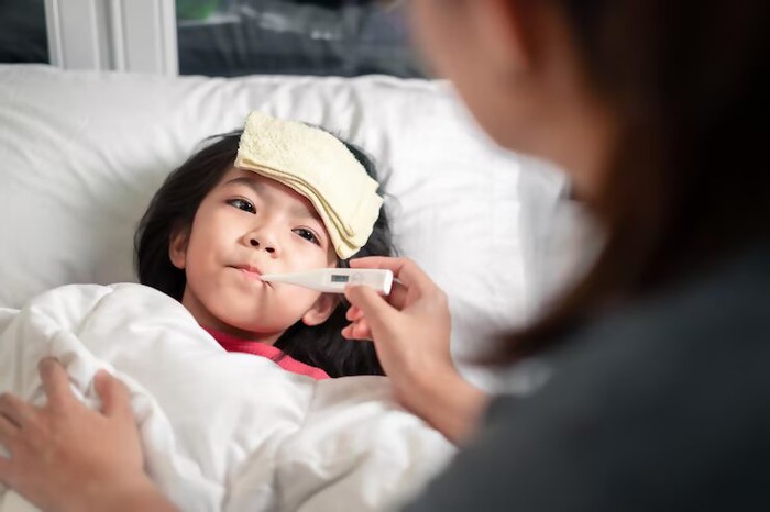 Penyebab dan Gejala Penyakit Flu Singapura pada Anak