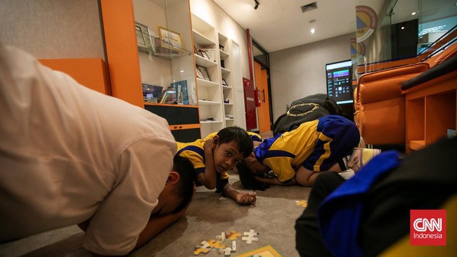 BPBD Jakarta mengingatkan warga ibu kota tidak menganggap remeh ancaman megathrust segmen Selat Sunda yang bisa terjadi di Jakarta.