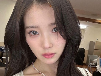 IU Tindak Tegas Pembully yang Akui Tulis Komentar Jahat karena Punya Gangguan Mental