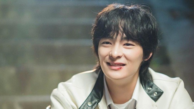 Song Geon Hee, Pemain Lovely Runner dan Sky Castle Song Geon Hee, Pemain Lovely Runner dan Sky Castle