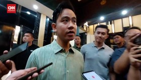 VIDEO: Gibran Diperintah Tetap Bertugas Jadi Walkot Hingga Pelantikan