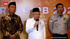 VIDEO: Ma'ruf Amin Sebut Tak Perlu Transisi Pemerintahan
