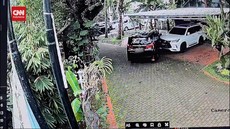 VIDEO: Detik-detik Polisi Tewas Bunuh Diri dalam Mobil di Mampang