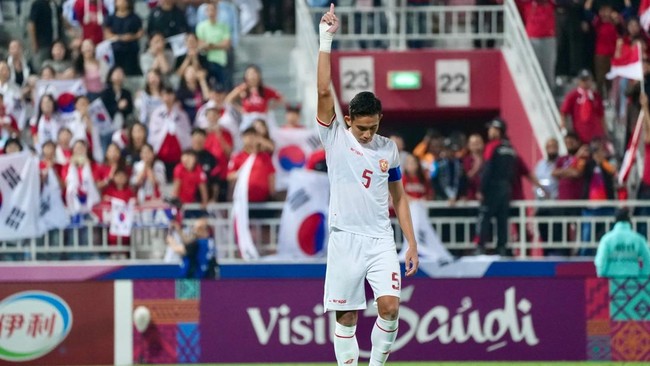 Presiden Jokowi mengucapkan selamat kepada Timnas Indonesia U-23 yang lolos ke semifinal Piala Asia U-23 2024 setelah mengalahkan Korea Selatan.