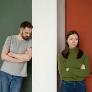 Inilah Tanda dan Cara Menanggapi Pasangan yang Memberikanmu Silent Treatment