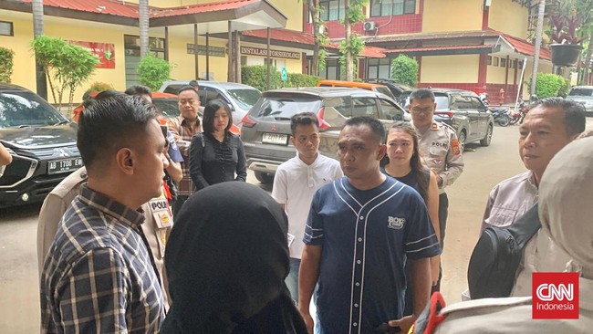 Investigasi Mendalam: Keluarga Menanti Empat Jam untuk Memeriksa Jenazah Brigadir RA di RS Polri