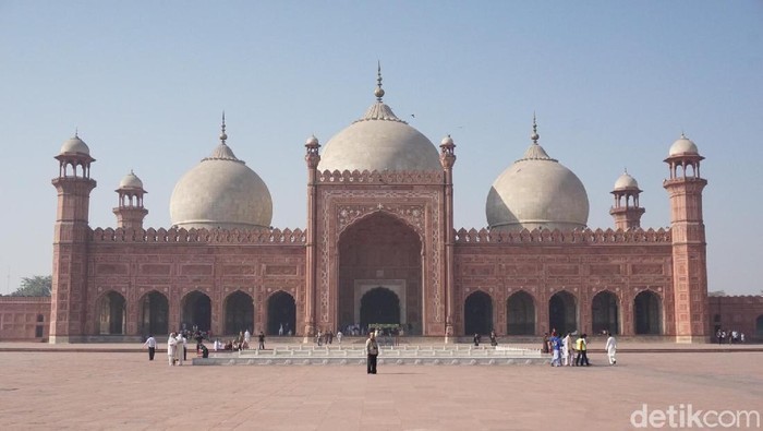 10 Negara yang Memiliki Masjid Terbanyak di Dunia