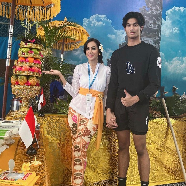 <p>Diah Permatasari sendiri memang sering membagikan potret putra bungsunya ini di Instagram. Paras Marco yang tampan kerap menuai pujian dari netizen. "Mbk dian anaknya ganteng poooll deh," tulis salah satu netizen di kolom komentrar Instagram Diah Permatasari. (Foto: Instagram @dps_diahpermatasari)</p>