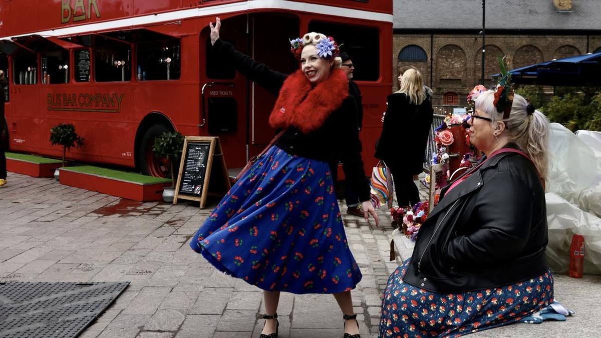 FOTO: Berburu Barang Lawas di Sudut London