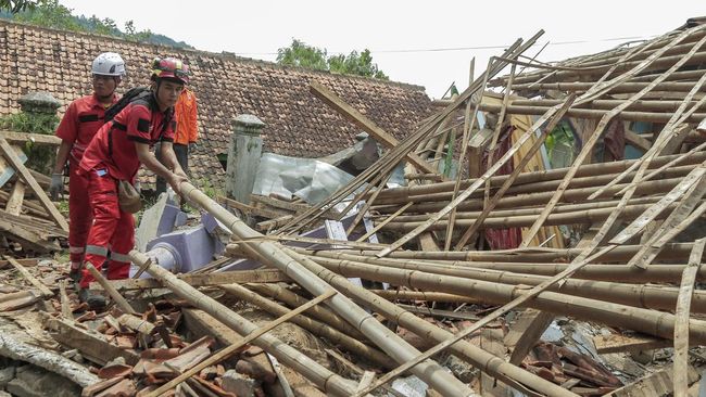 Update: M 6.2 Garut Earthquake Damages 110 Houses, 75 Families Affected