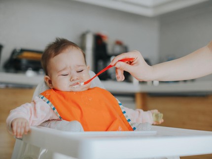 7 Tips Mengatasi GTM Berkepanjangan pada Bayi Usia 7-12 Bulan