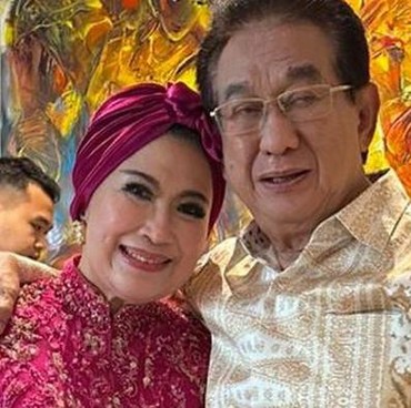 Profil & Agama Wiwiet Tatung Pengusaha Batu Bara Calon Istri Anwar Fuady