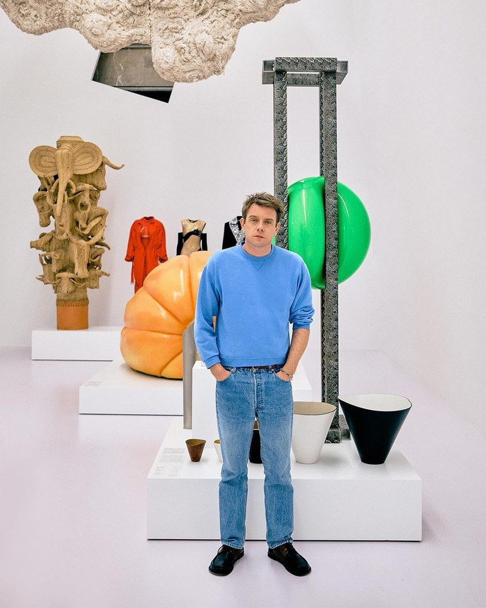 Jonathan Anderson di Loewe Crafted World