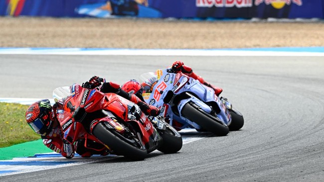 Pecco Bagnaia mengaku tak marah terkait momen dirinya bersenggolan dengan Marc Marquez saat aksi saling balap untuk memburu podium pertama MotoGP Spanyol.