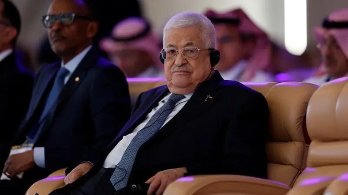Palestinian President Mahmoud Abbas attends the World Economic Forum (WEF) in Riyadh, Saudi Arabia, April 28, 2024. (Reuters)