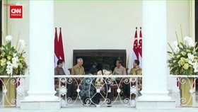 VIDEO: Prabowo Dampingi Jokowi Terima Kunjungan PM Lee Hsien Loong