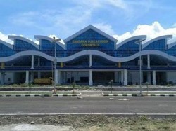 Bandara Gorontalo Terdampak Erupsi Gunung Ruang Sitaro Kembali Beroperasi