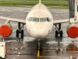 Bandara Sam Ratulangi Ditutup sampai Besok Siang Imbas Erupsi Gunung Ruang