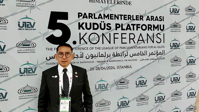 Ketua Badan Kerjasama Antar Parlemen (BKSAP) DPR RI Fadli Zon terpilih sebagai Wakil Presiden Liga Parlemen Dunia untuk Palestina, Minggu (28/4).