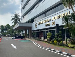 KPK Geledah Gedung Setjen DPR Terkait Dugaan Korupsi Barang-Jasa