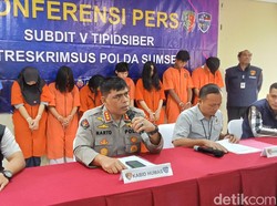 Pengakuan Otak Pelaku Jual Beli Akun WhatsApp Ilegal: Belajar Otodidak
