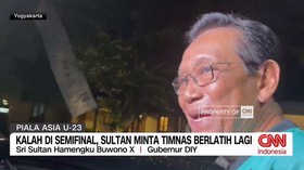 VIDEO: Kalah di Semifinal, Sultan Minta Timnas Berlatih Lagi