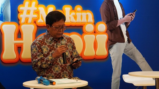 Kemenkominfo melalui Program Literasi Digital IMCD meluncurkan kampanye #MakinHepii agar masyarakat dapat mendapatkan manfaat positif di dunia digital.