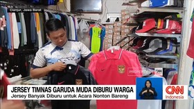 VIDEO: Penjualan Jersey di Sejumlah Toko Meningkat