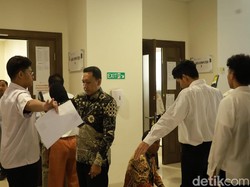 Hari Pertama UTBK di Unair, 31 Peserta Absen Langsung Dieliminasi