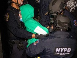 Polisi Tangkap Puluhan Massa Demo Pro-Palestina di Universitas Columbia