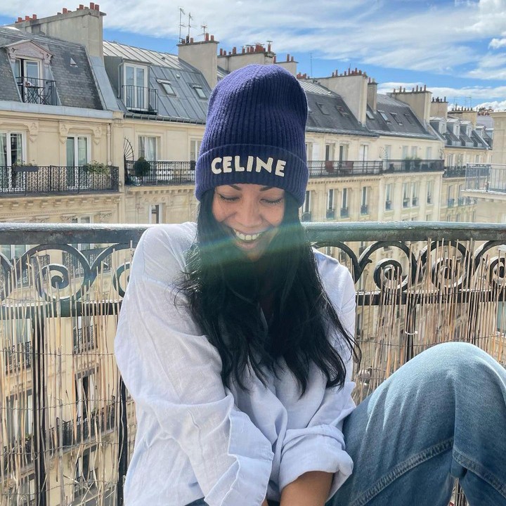 <p>Pada 29 April, Anggun Cipta Sasmi menginjak usia 50 tahun. Di hari istimewanya itu, Anggun merayakannya bersama orang-orang terdekat, termasuk suami tercinta dan sang putri. (Foto: Instagram@anggun_cipta)</p>