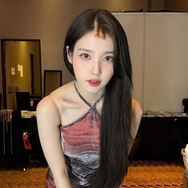 Bikin Melongo, Segini Perkiraan Pendapatan IU Selama 2024