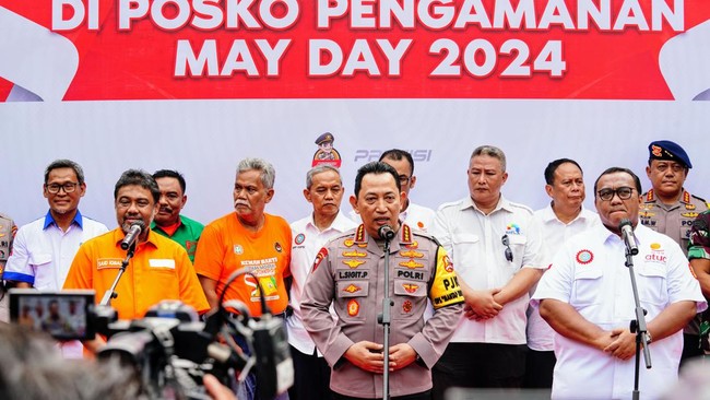 Kapolri Jenderal Listyo menyebut pembentukan tim khusus ini merupakan komitmen Polri untuk memperjuangkan dan melindungi seluruh elemen buruh Indonesia.