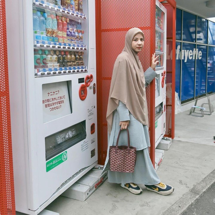 <p>Jepang menjadi salah satu negara yang paling sering dikunjungi wisatawan mencanegara sebagai destinasi wisata favorit. Natasha Rizky termasuk figur publik yang sering berkunjung ke negara tersebut. (Foto: Instagram@natasharizkynew)</p>