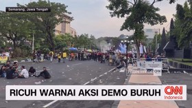VIDEO: Ricuh Warnai Aksi Demo Buruh