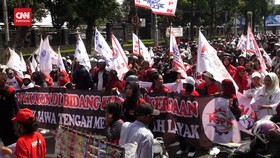 VIDEO: Buruh Jateng Sindir UMP Era Ganjar dan Nana Sudjana
