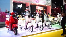 AIMA Mendebut di Asia Bike, Pamer Sederet Motor Listrik