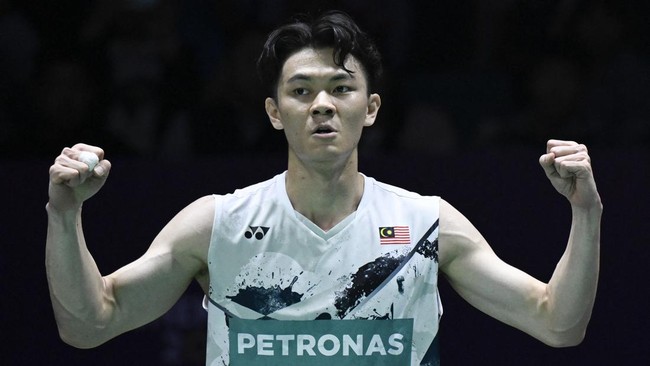 Pebulutangkis Malaysia, Lee Zii Jia dalam kondisi bagus jelang Olimpiade Paris 2024. Ia memenangkan Australia Open dan impresif di sejumlah turnamen terakhir.