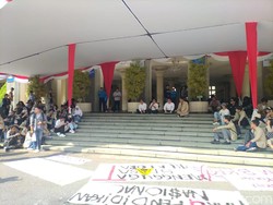 Mahasiswa UGM Protes UKT Tak Tepat Sasaran: Banyak yang Harus Utang