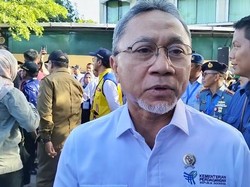 Zulhas Beberkan Ngerinya Dampak Deflasi: Petani Bangkrut-Pedagang Tutup Toko