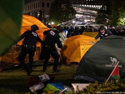 Polisi Tangkap Ratusan Mahasiswa Demonstran Pro-Palestina di New York